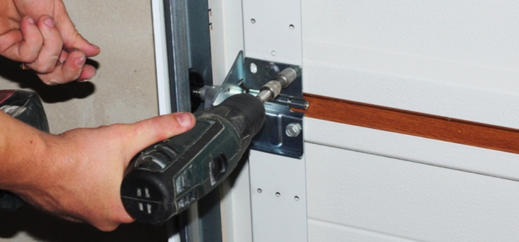 residential garage door service in Perth